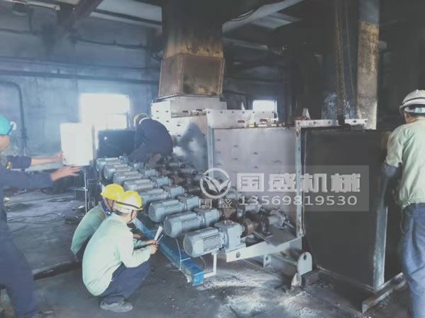 傾斜式等厚91免费版下载黄色
